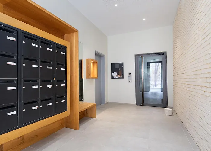 La Terrasse De L\'Eglise, Paris Center & Eurostar 15 Mn, Brand New Duplex With Terrasse, Balcony, 2 Bathrooms, Parking,