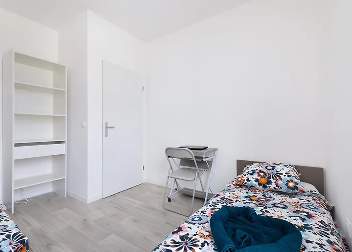La Terrasse De L\'Eglise, Paris Center & Eurostar 15 Mn, Brand New Duplex With Terrasse, Balcony, 2 Bathrooms, Parking,
