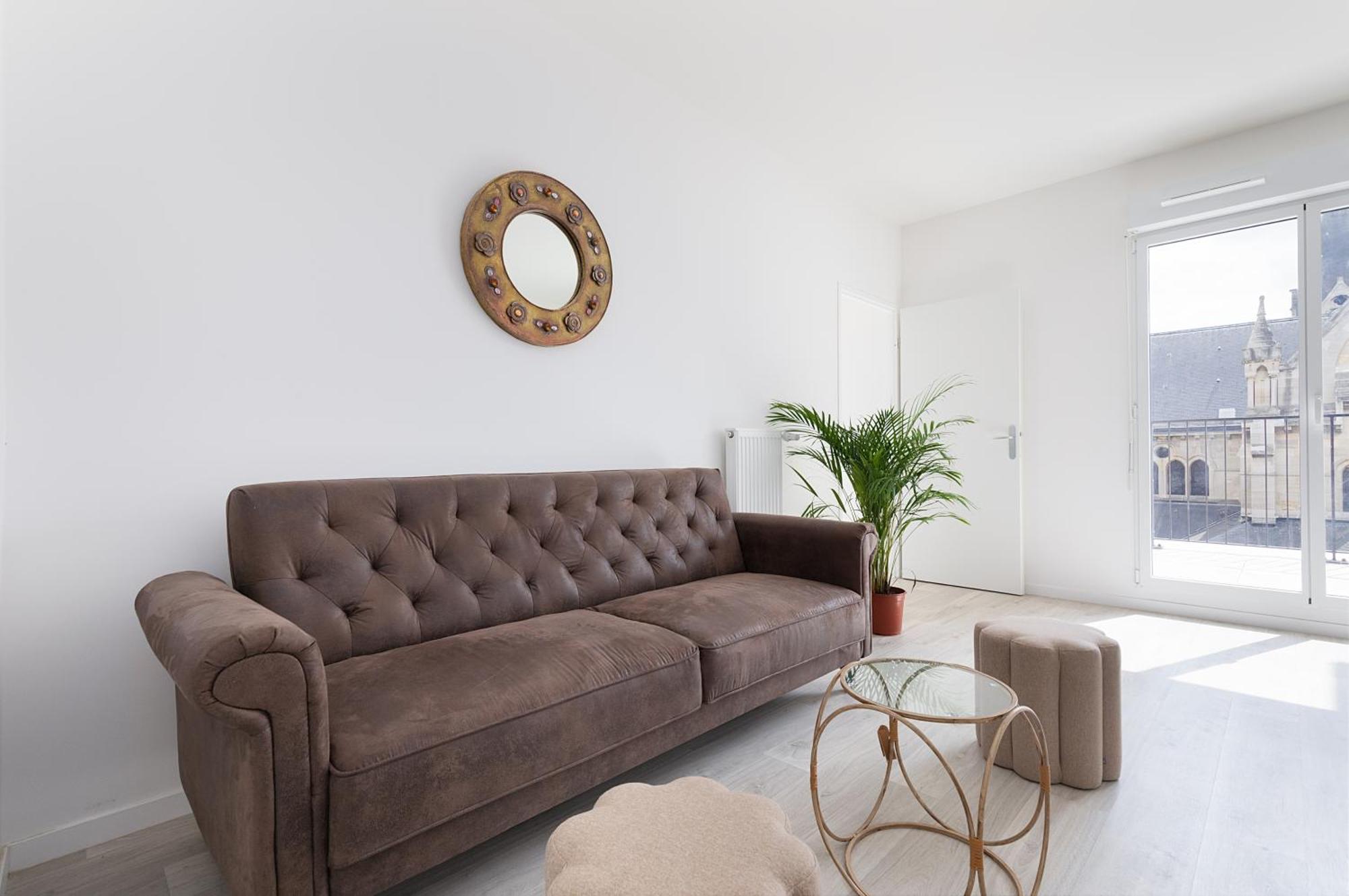 La Terrasse De L'eglise, Paris Center & Eurostar 15 Mn, Brand New Duplex With Terrasse, Balcony, 2 Bathrooms, Parking, *