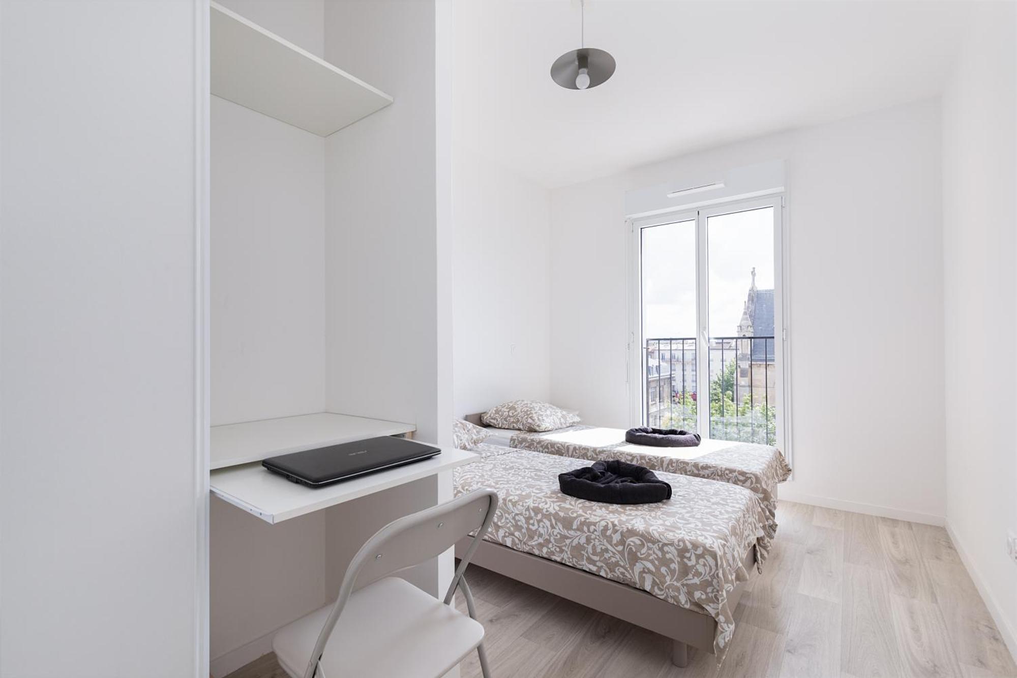 La Terrasse De L'eglise, Paris Center & Eurostar 15 Mn, Brand New Duplex With Terrasse, Balcony, 2 Bathrooms, Parking, * Saint-Denis (Seine-Saint-Denis)